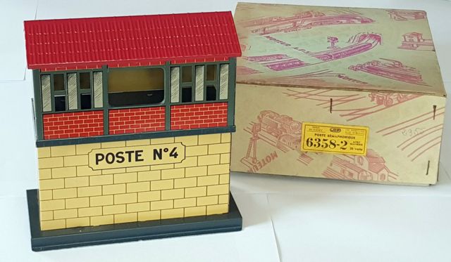 Poste 4